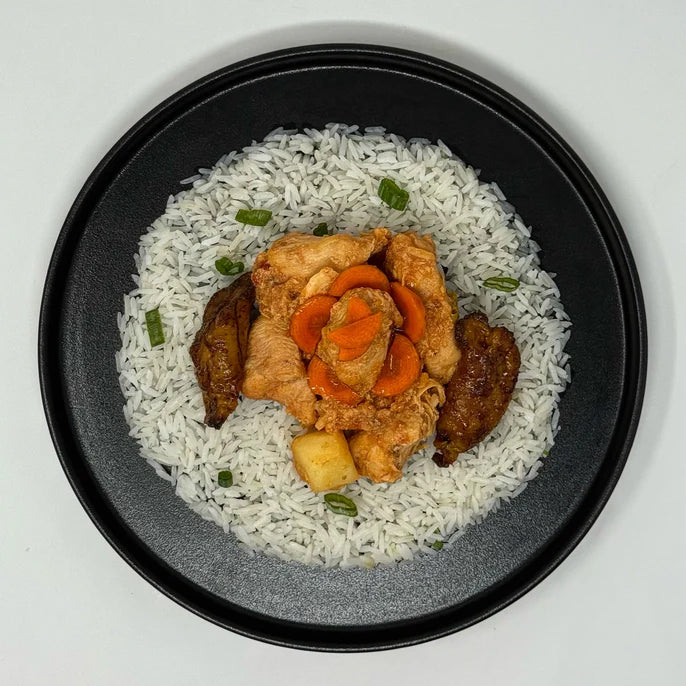 Dominican Chicken Stew & Rice — The Halal Meal Prep